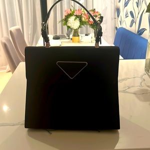 Mint condition. Prada handbag. Perfect size!